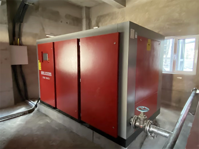 Mfano wa kuboresha mfumo wa compressor ya hewa katika tasnia ya chombo cha usahihi: mazoezi ya ufanisi wa nishati ya darasa la kwanza la Briteni GESO BAE-90FC+