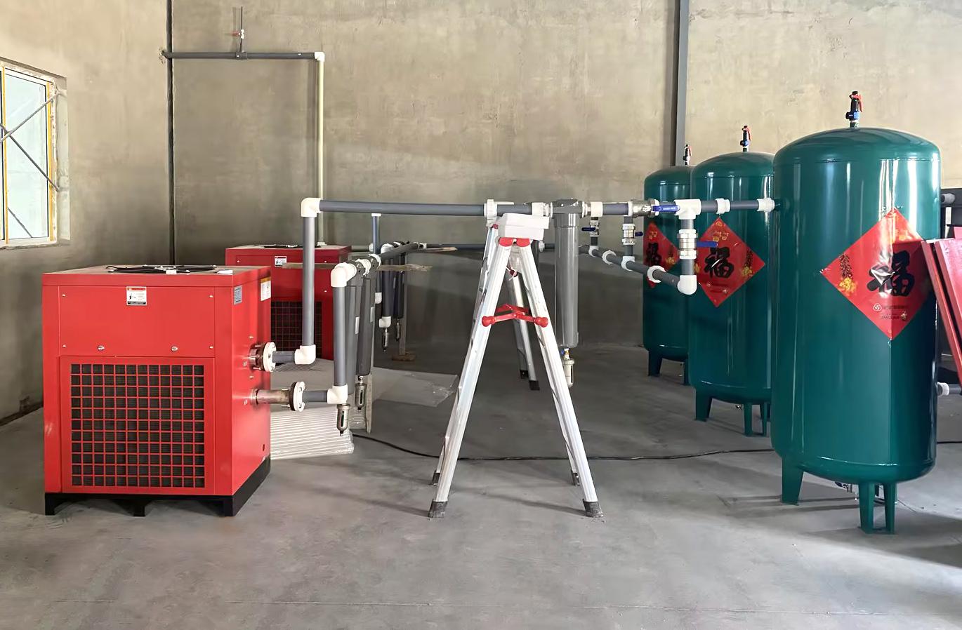 Kesi ya vifaa vya kuboresha katika tasnia ya ufugaji wa wanyama: Je! Biashara za hewa-mara mbili (90kW) zinasaidiaje biashara zinazoweza kufikia uzalishaji mzuri na wa kuokoa nishati?